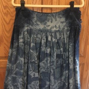 Denim skirt